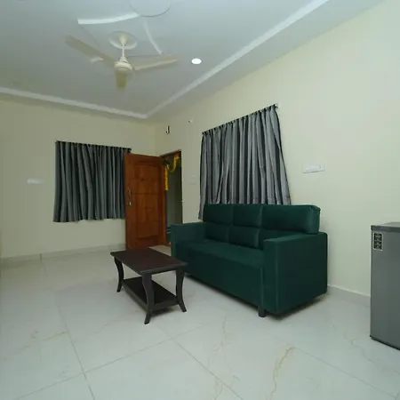 Pinaka Grand Home Stay Tirupati Exterior photo