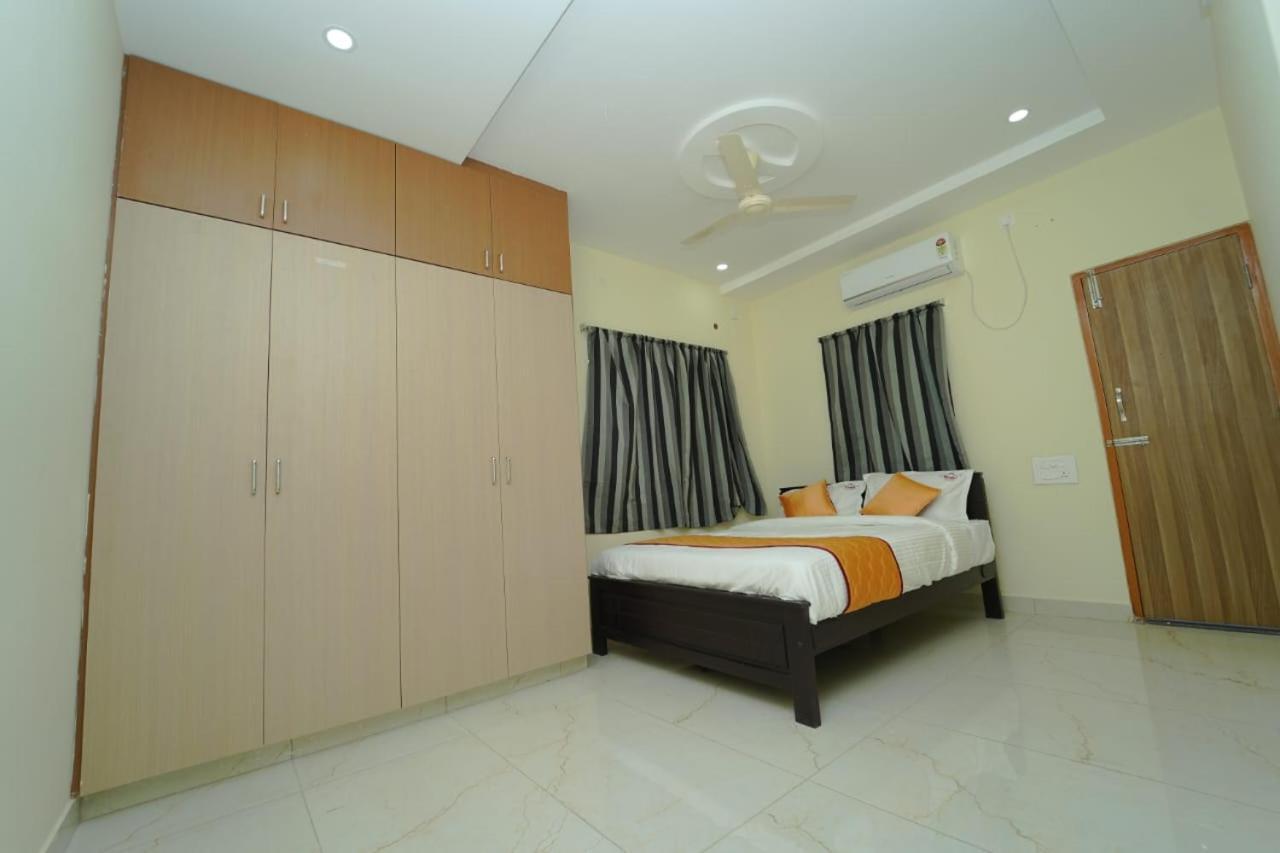 Homestay Pinaka Grand *