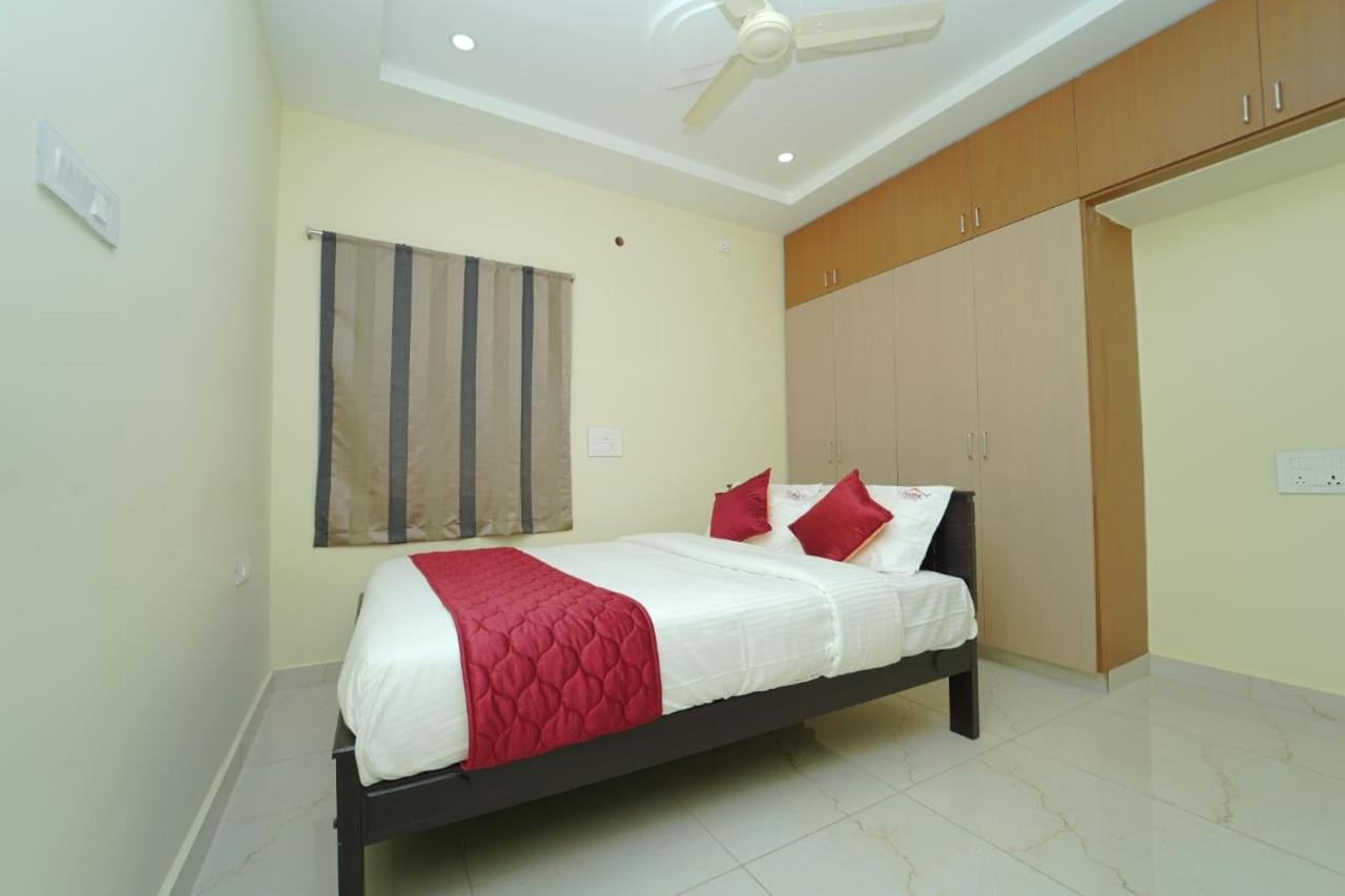 Homestay Pinaka Grand *